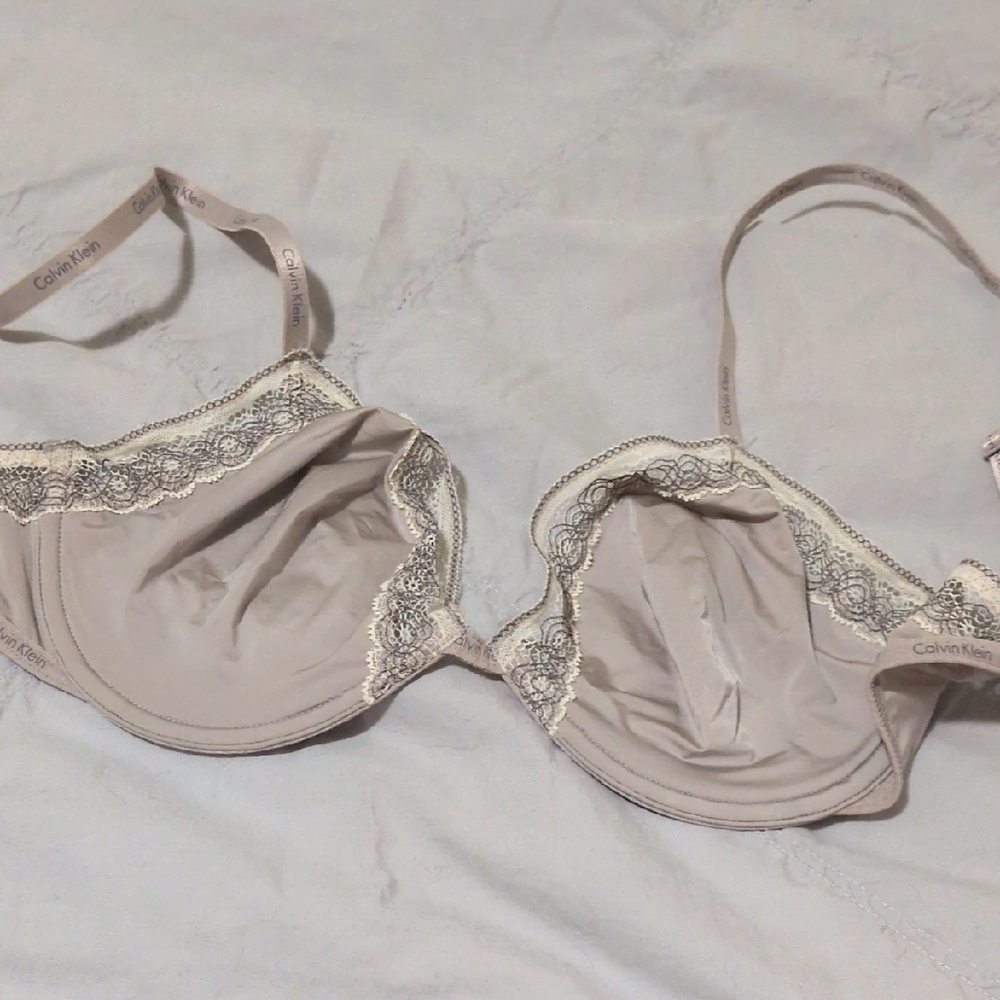 Calvin Klein 34C Bra